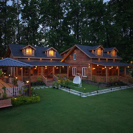Saffronstays The Woods - Pine Villa-3